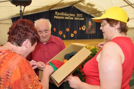 KNOBLEHARJEVO 2012 - Modrost in izkušnje - srečanje starejših občanov 2012 14